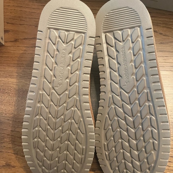 Koolaburra By UGG Graisen Slipper Brand new-size- 10M - Picture 5 of 9